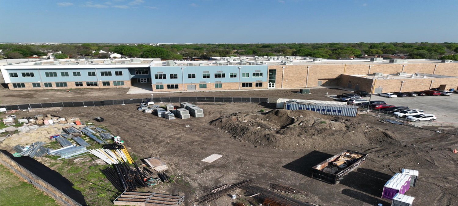 Aerial view of Parkview ES construction.